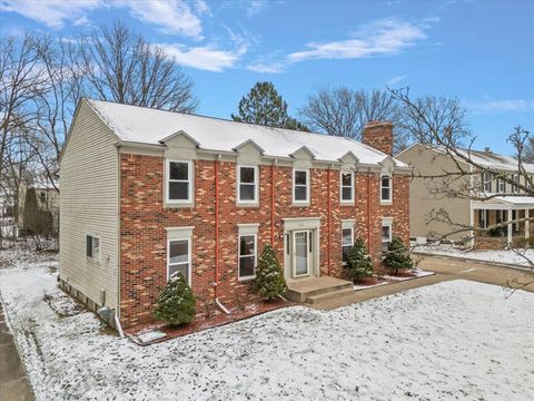 A home in West Bloomfield Twp