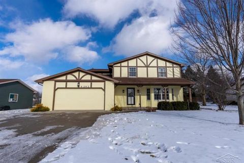 A home in Saginaw Twp