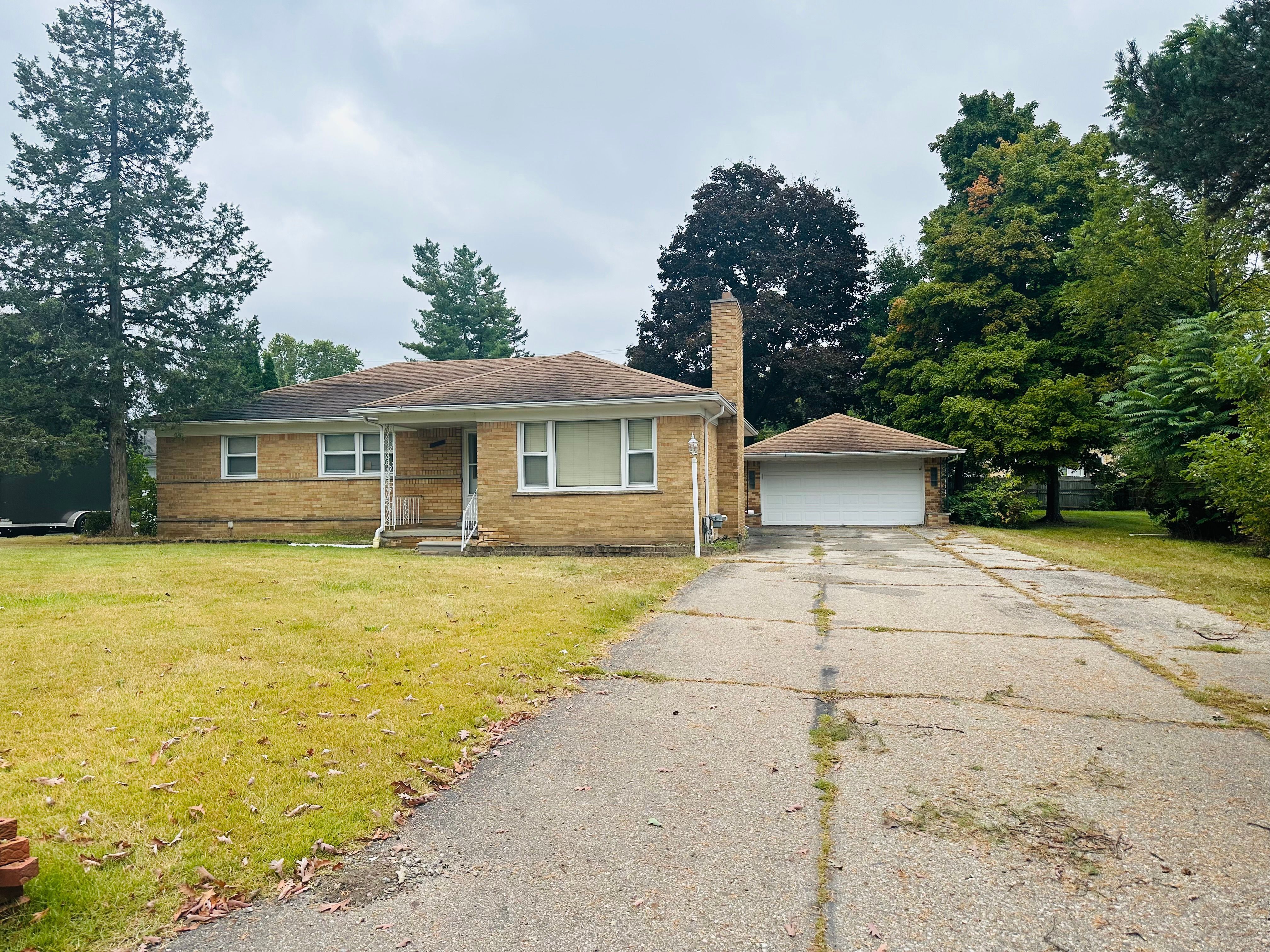 2230 MIDDLEBELT Road