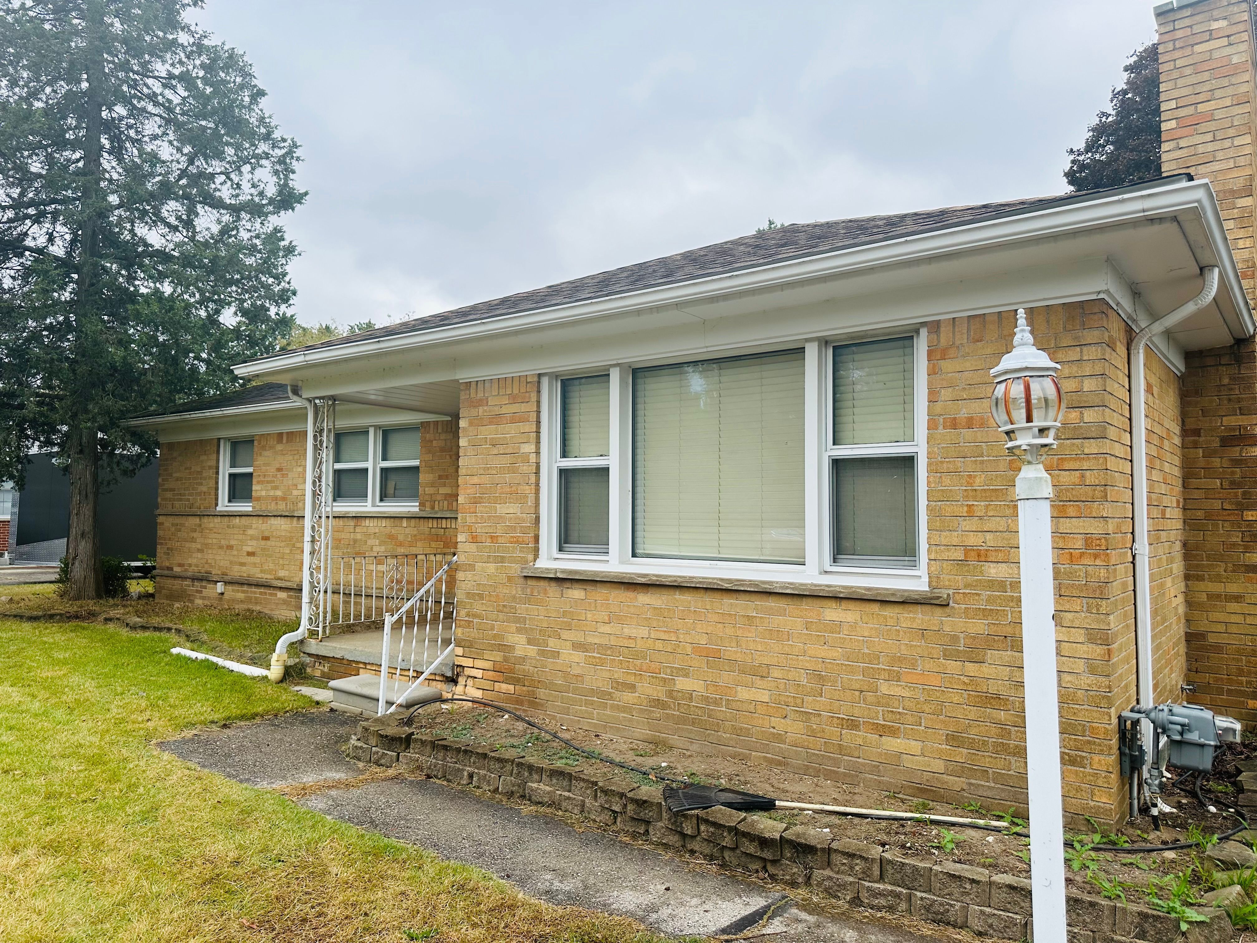 2230 MIDDLEBELT Road