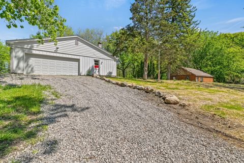 A home in Farmington Hills