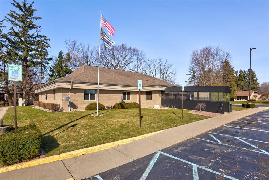 5530 Gratiot Road