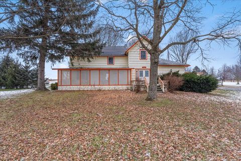 A home in Leslie Twp