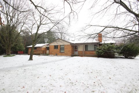 A home in Bruce Twp