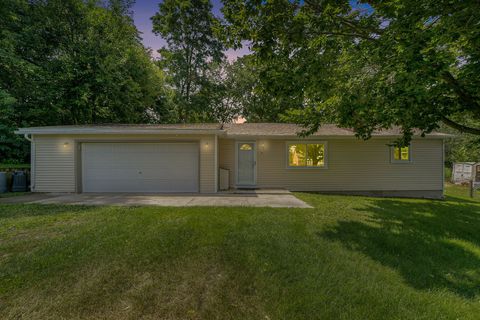 A home in Waterford Twp