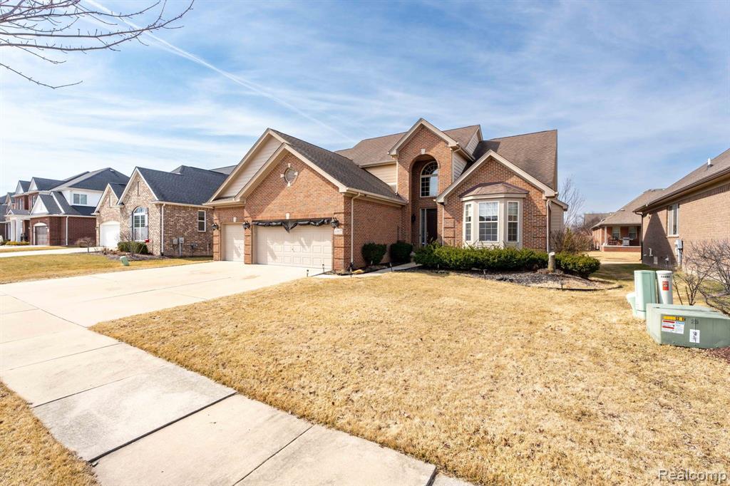 43805 PHEASANT Lane