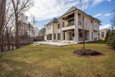 A home in Bloomfield Twp