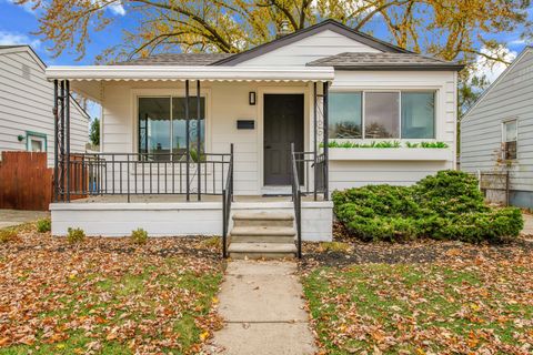 A home in Lincoln Park