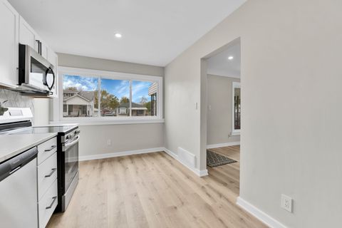 A home in Lincoln Park