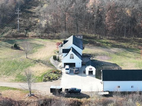 A home in Victor Twp