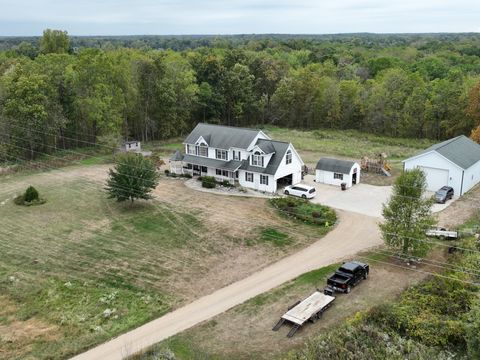 A home in Victor Twp