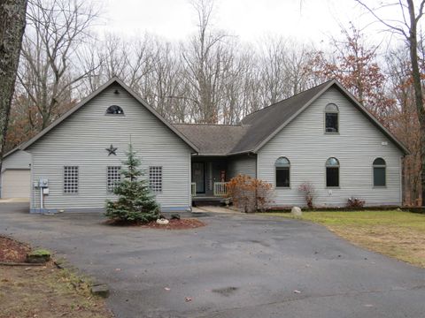 A home in Markey Twp