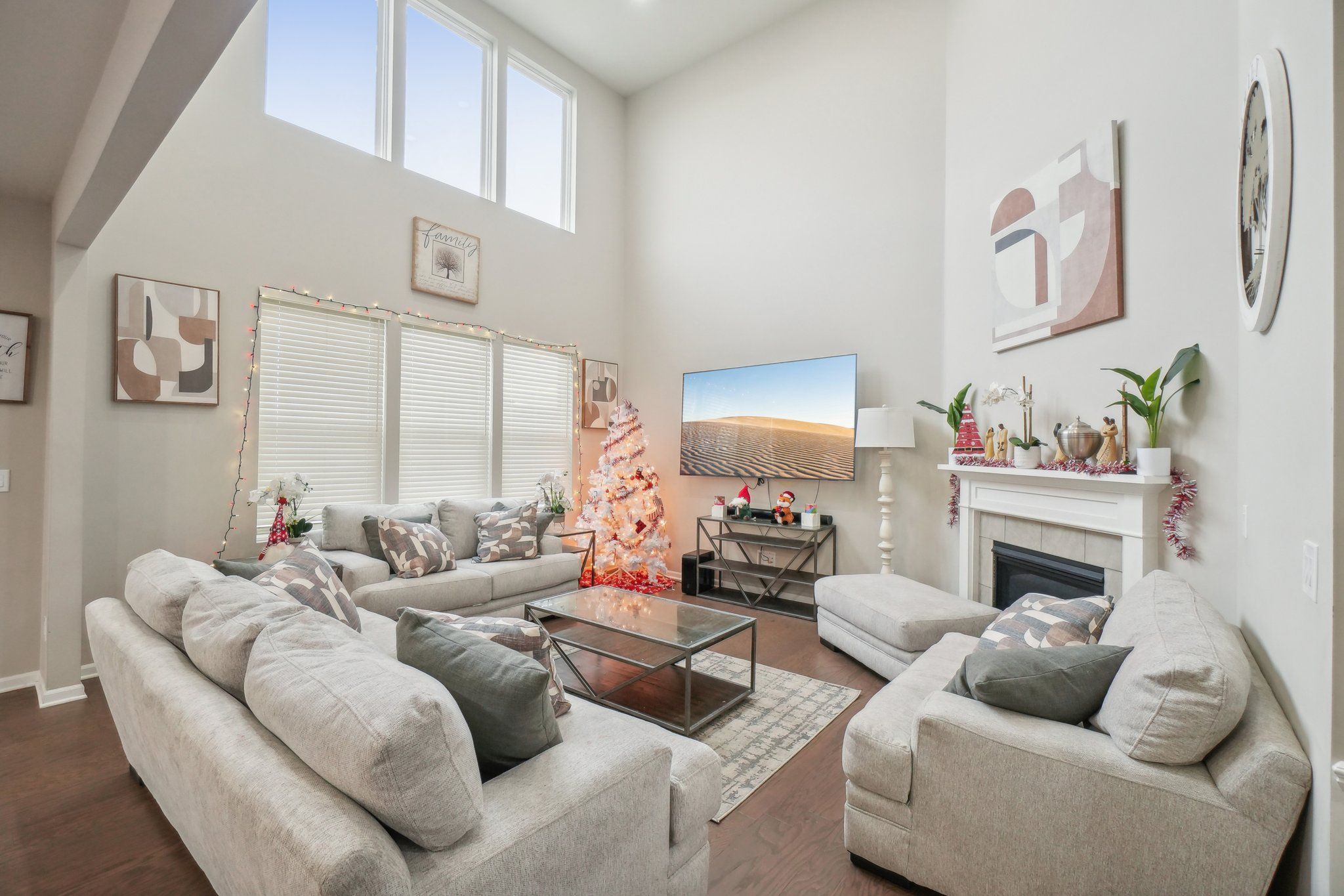 2785 TULIP Way