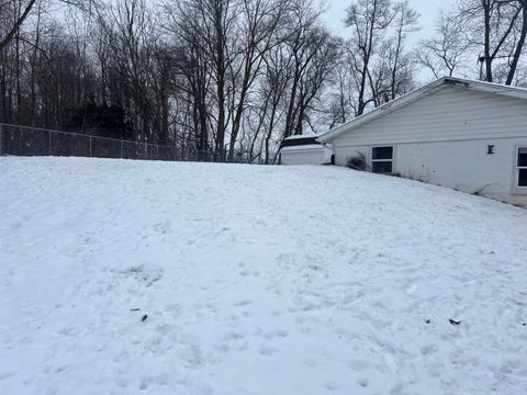 A home in Algansee Twp