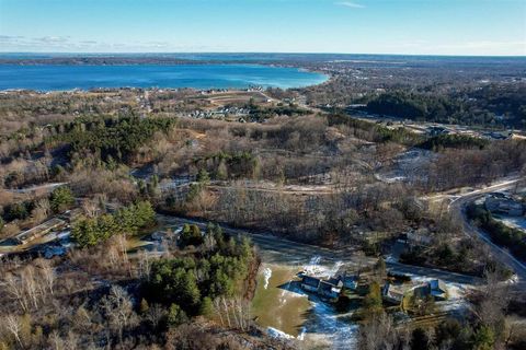 E Carter Road Traverse City City MI 49684