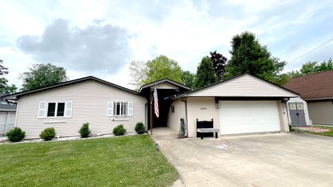 A home in Putnam Twp