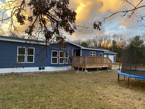 A home in Montcalm Twp