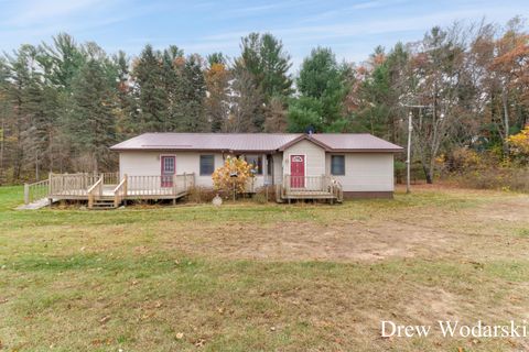 A home in Big Prairie Twp