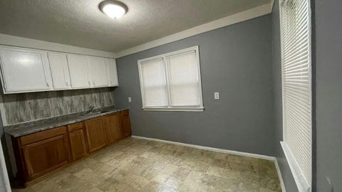 A home in WayneCity_Wayne