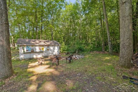 A home in Franklin Twp