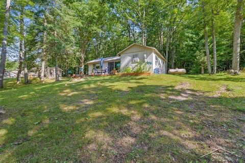 A home in Franklin Twp