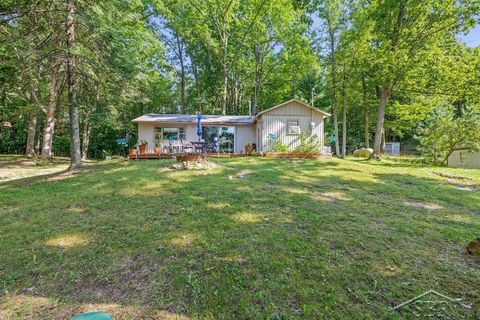 A home in Franklin Twp