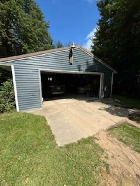 A home in Big Prairie Twp