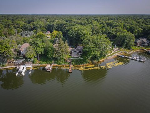 A home in Spring Lake Twp