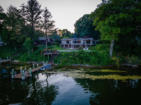 A home in Spring Lake Twp