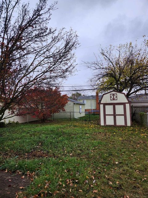 A home in Warren