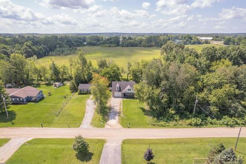 A home in Somerset Twp