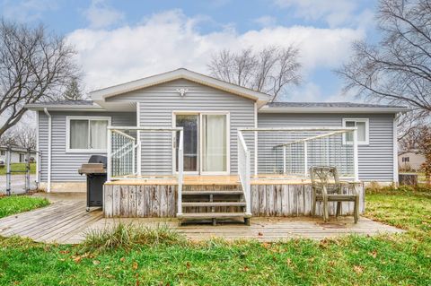 A home in Davison