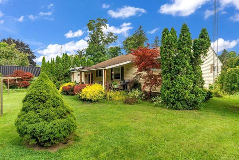 A home in Croswell