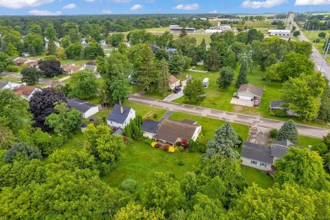 A home in Croswell