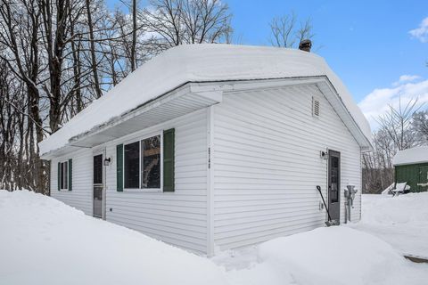 A home in Almira Twp