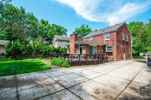 A home in Grosse Pointe Farms