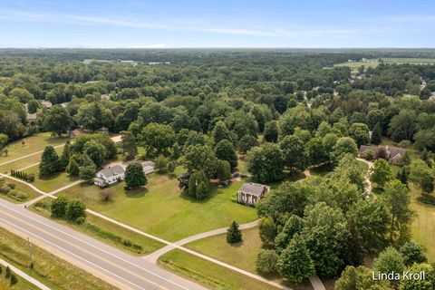 A home in Allendale Twp