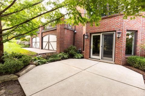 A home in Bloomfield Twp