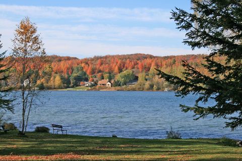 A home in Suttons Bay Twp