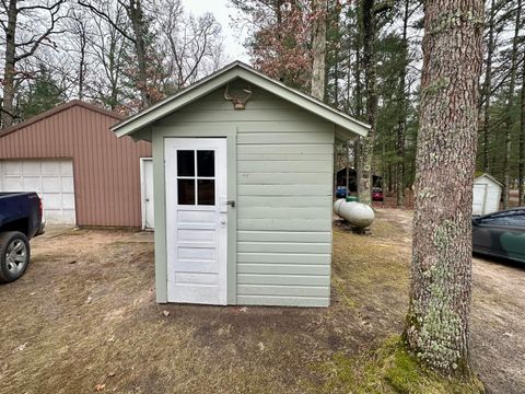 A home in Sauble Twp