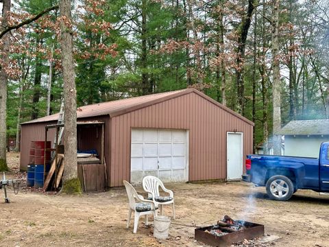 A home in Sauble Twp