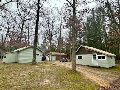 A home in Sauble Twp