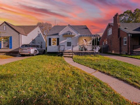 A home in Harper Woods