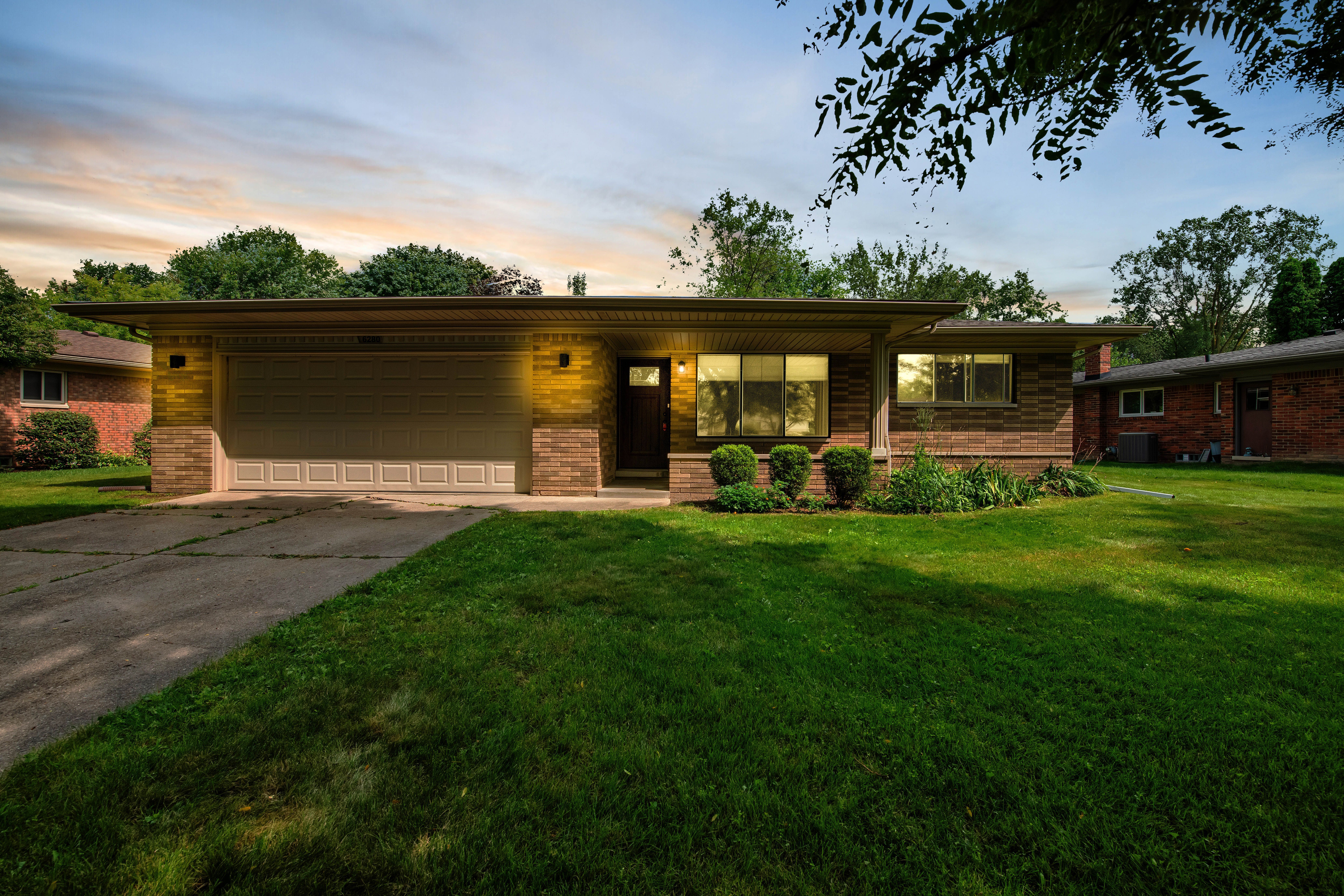 6280 Walker Drive