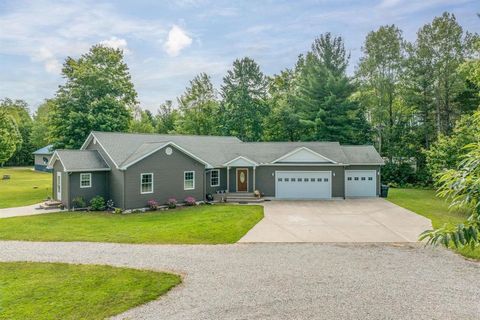 A home in Reeder Twp