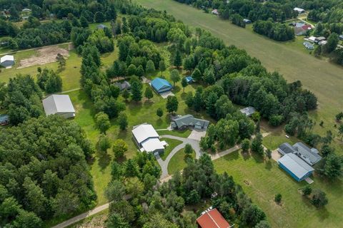 A home in Reeder Twp