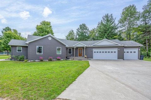 A home in Reeder Twp