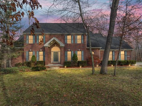 A home in Hartland Twp