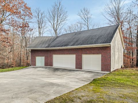 A home in Hartland Twp