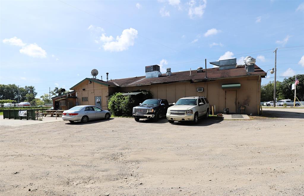 13508 N Saginaw Road